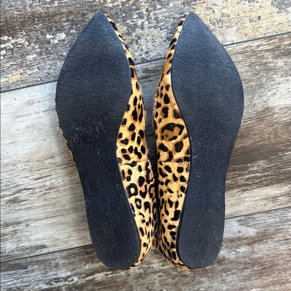 Steve Madden Leopard Print Women's Flats - Picture 3 of 4